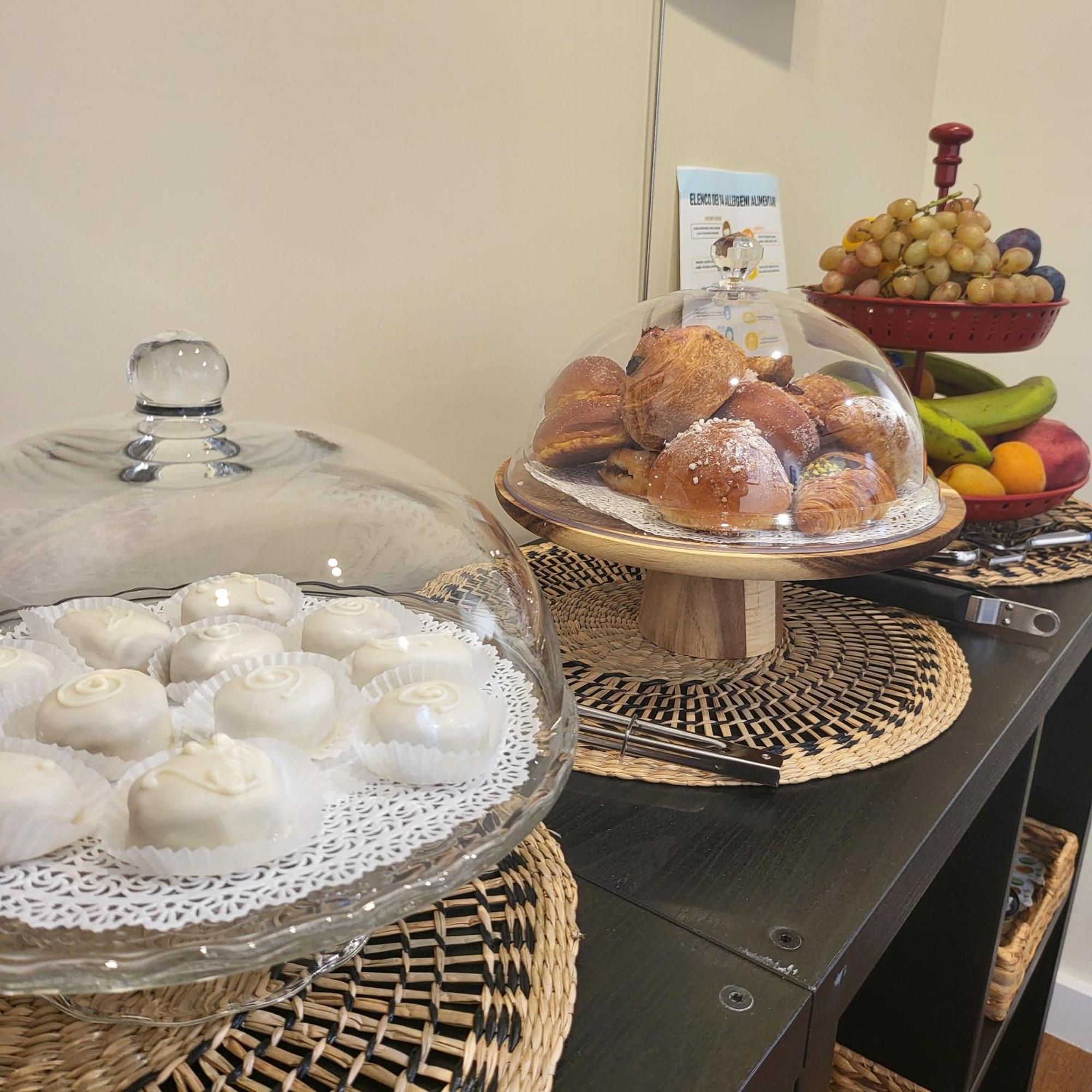 La Dimora Dell'Arte Bed & Breakfast Bari Bagian luar foto