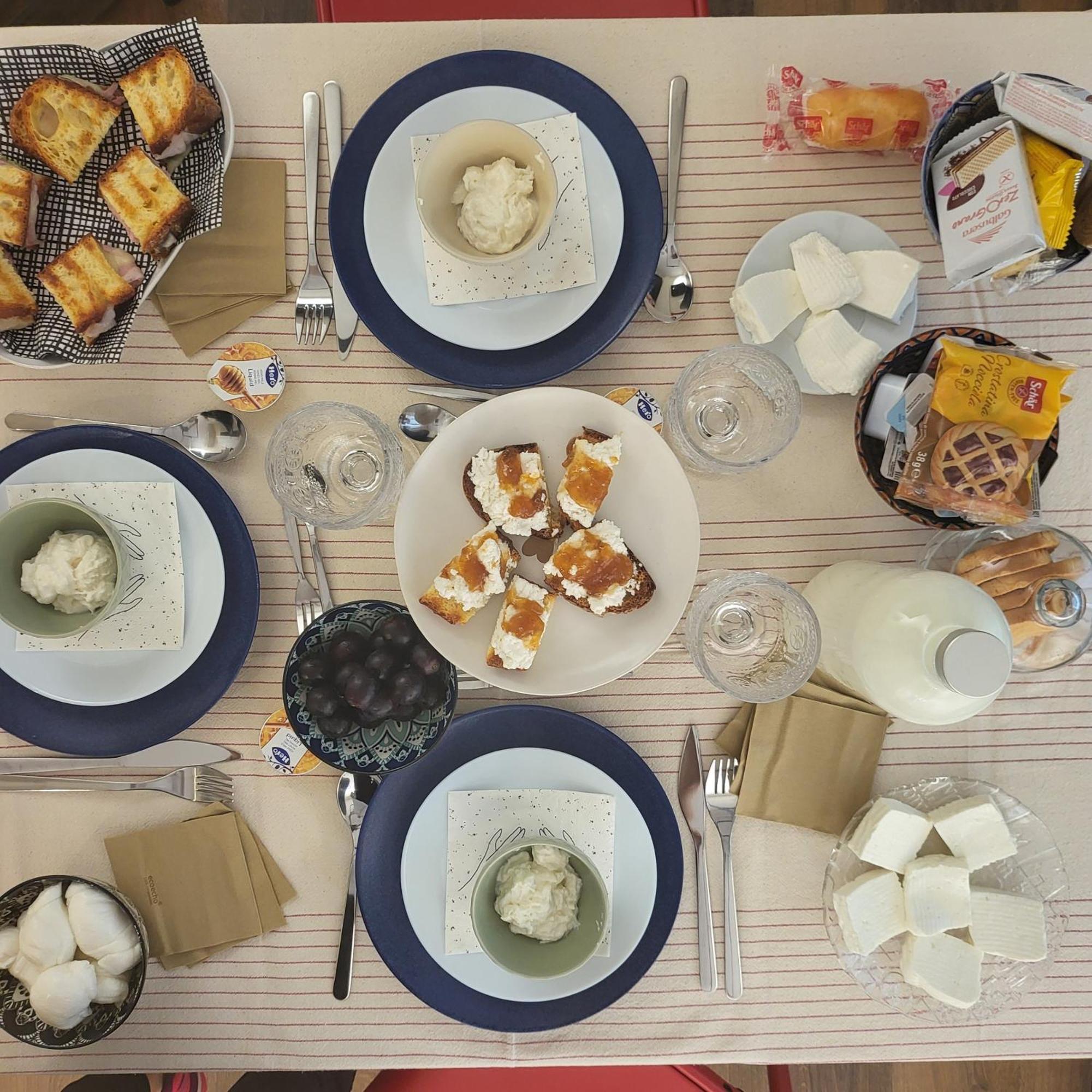 La Dimora Dell'Arte Bed & Breakfast Bari Bagian luar foto