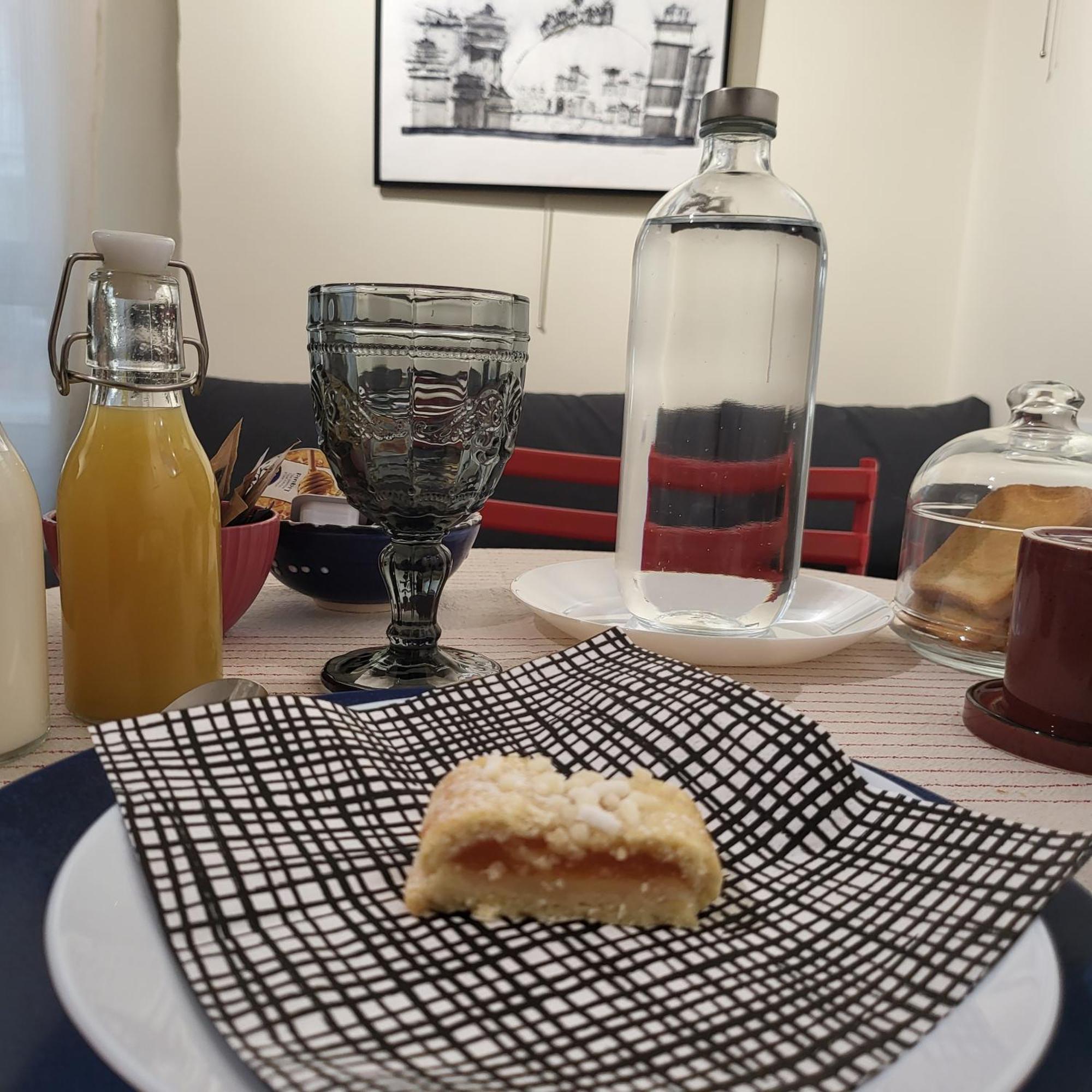 La Dimora Dell'Arte Bed & Breakfast Bari Bagian luar foto