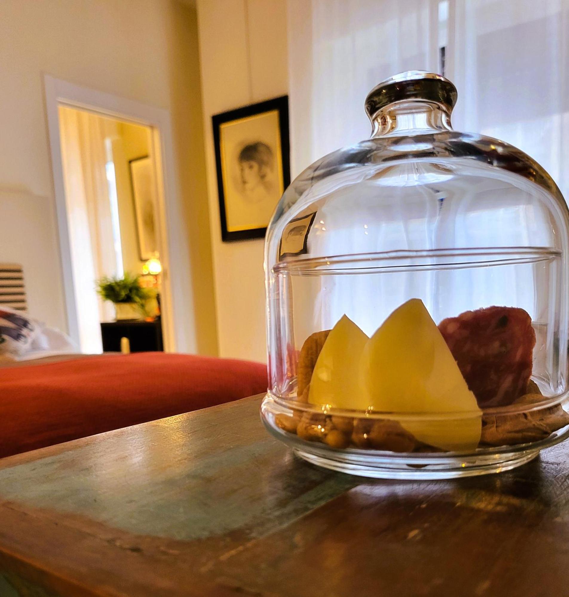 La Dimora Dell'Arte Bed & Breakfast Bari Bagian luar foto